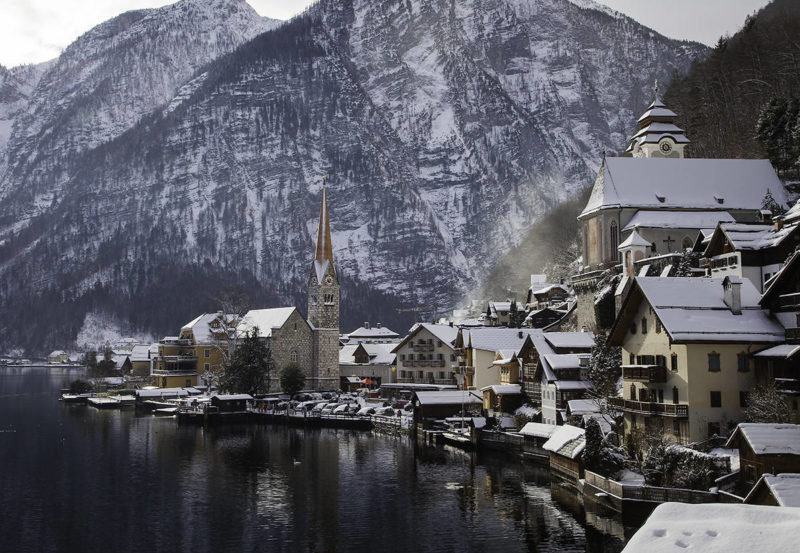 Corporate holiday tourism